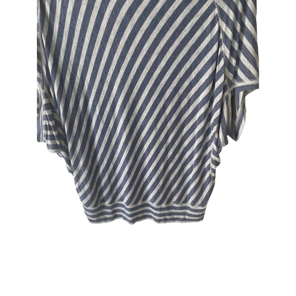 Bcbgmaxaria Size Medium Gray Blue Y2k Soft Striped Top - Picture 3 of 8